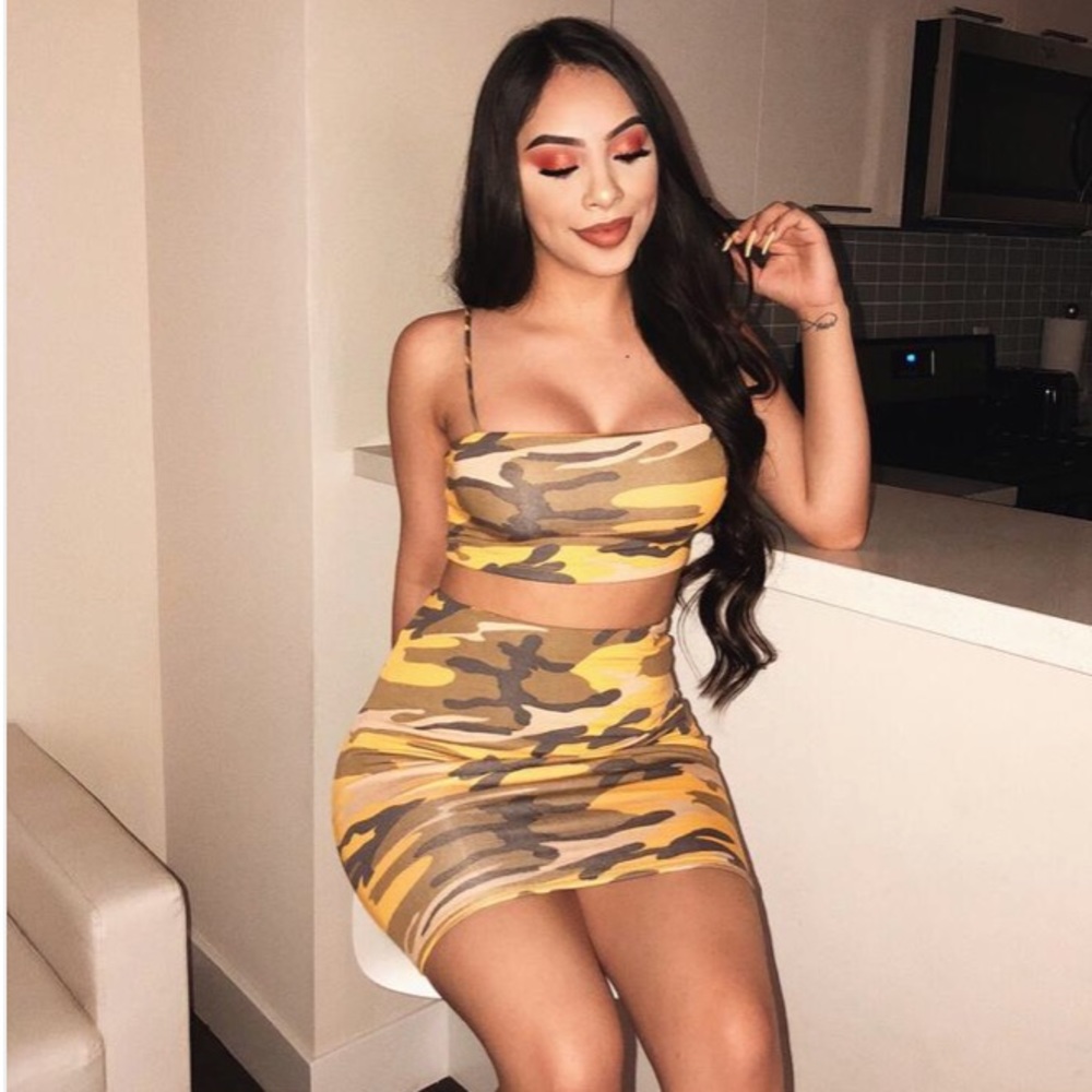 Yellow Camo Two Piece Set - Picture 2 of 2
